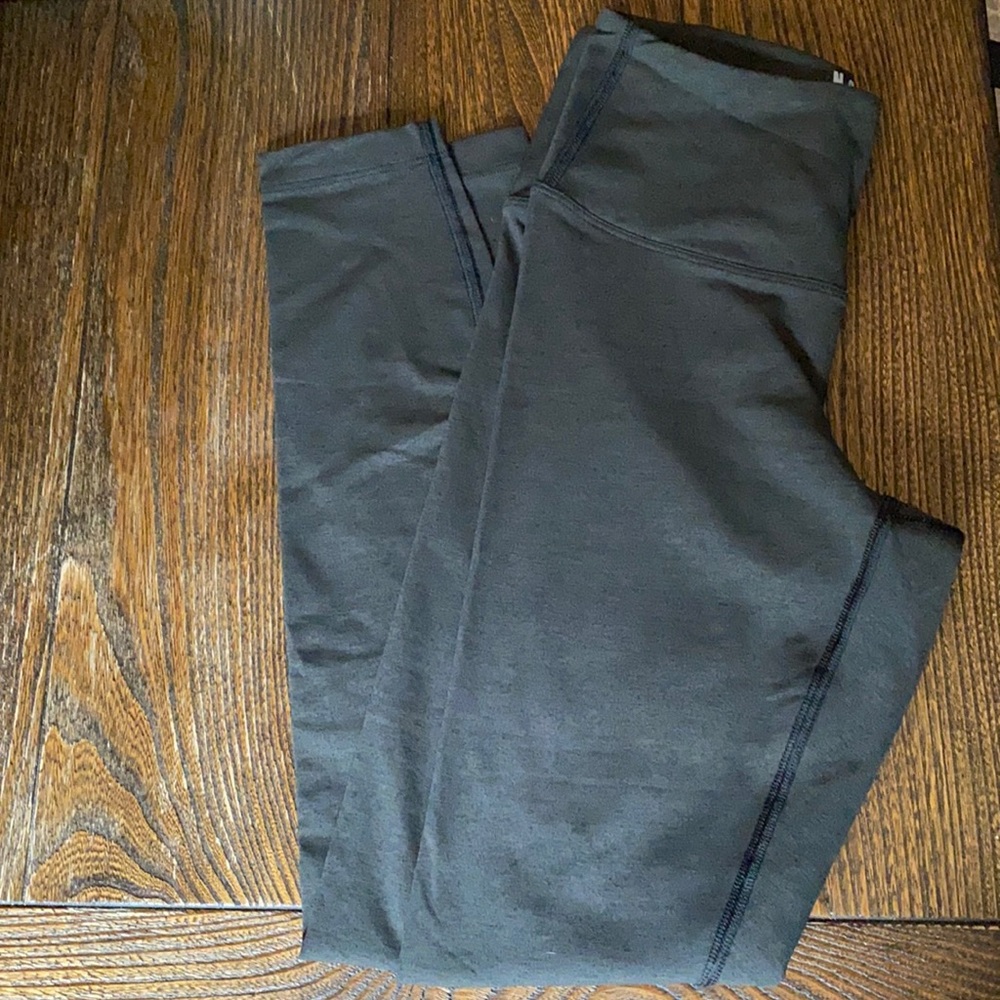 No Bull workout pant size S dark heathered gray